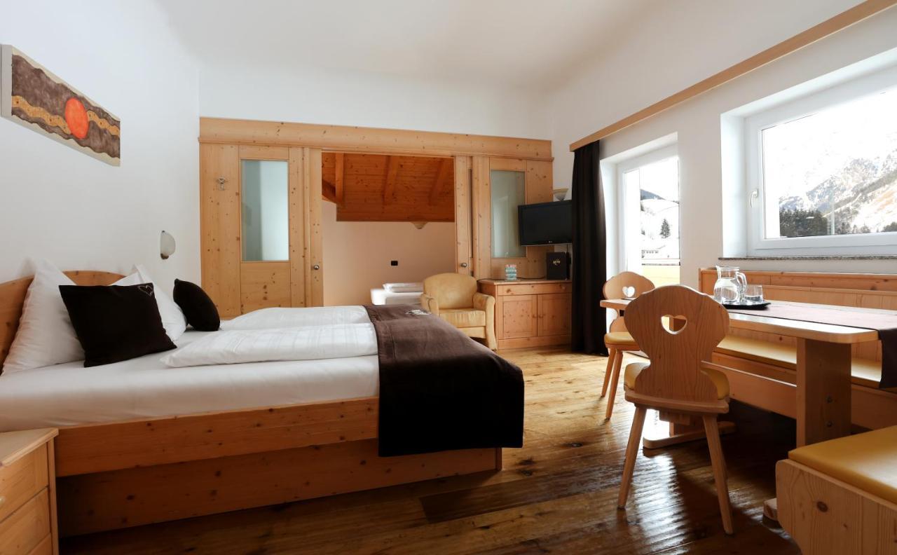 Hotel Alpin Коле Изарко Екстериор снимка