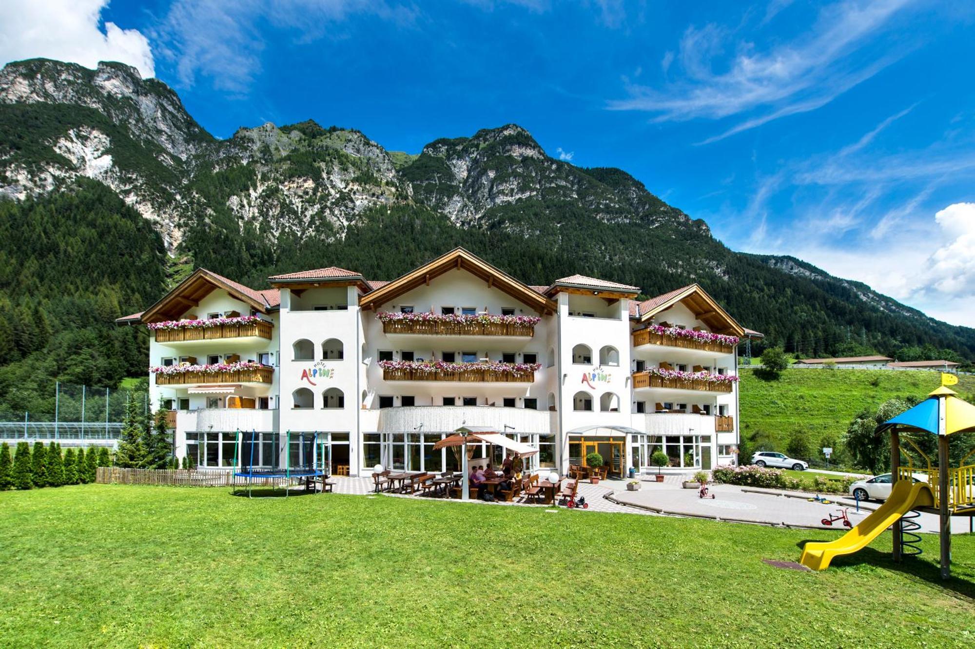 Hotel Alpin Коле Изарко Екстериор снимка